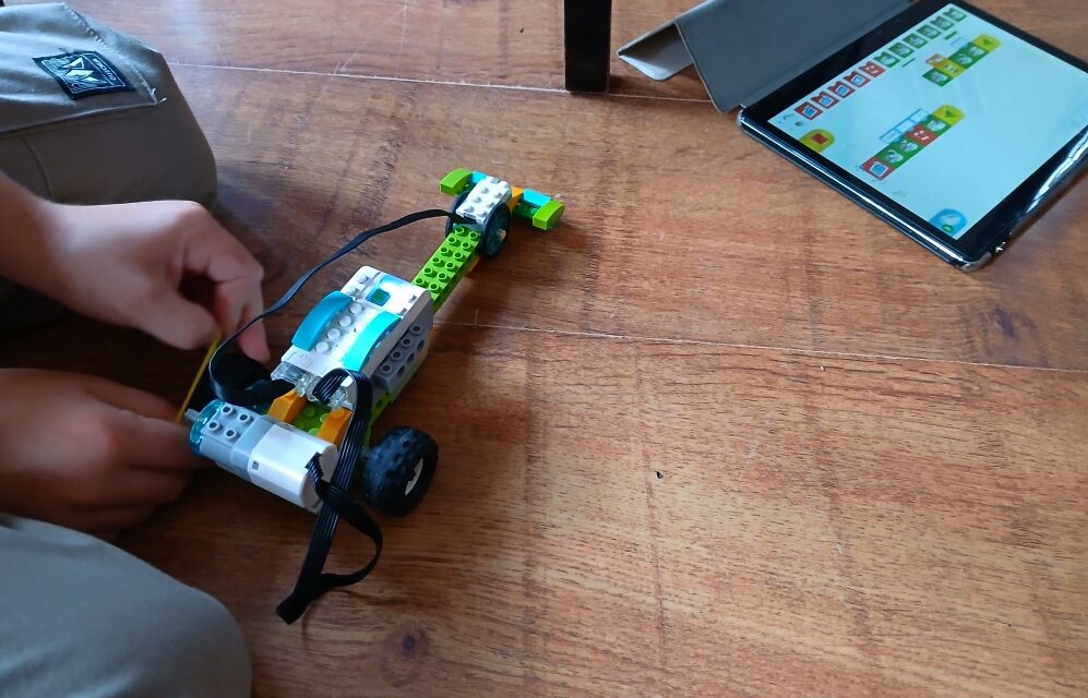 Wakacyjny kurs robotyki LEGO