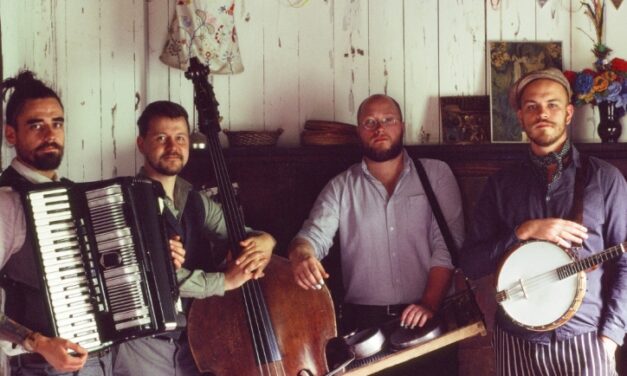 Nicponie na Dzień Kobiet